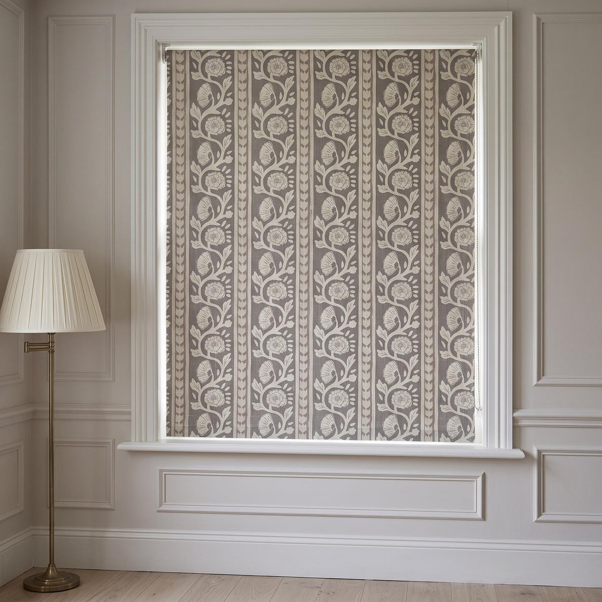 Taupe Floral Roman Shade, Ivory Botanical Window Blind, Traditional Roman Blind, Cottage Farmhouse Window Treatment